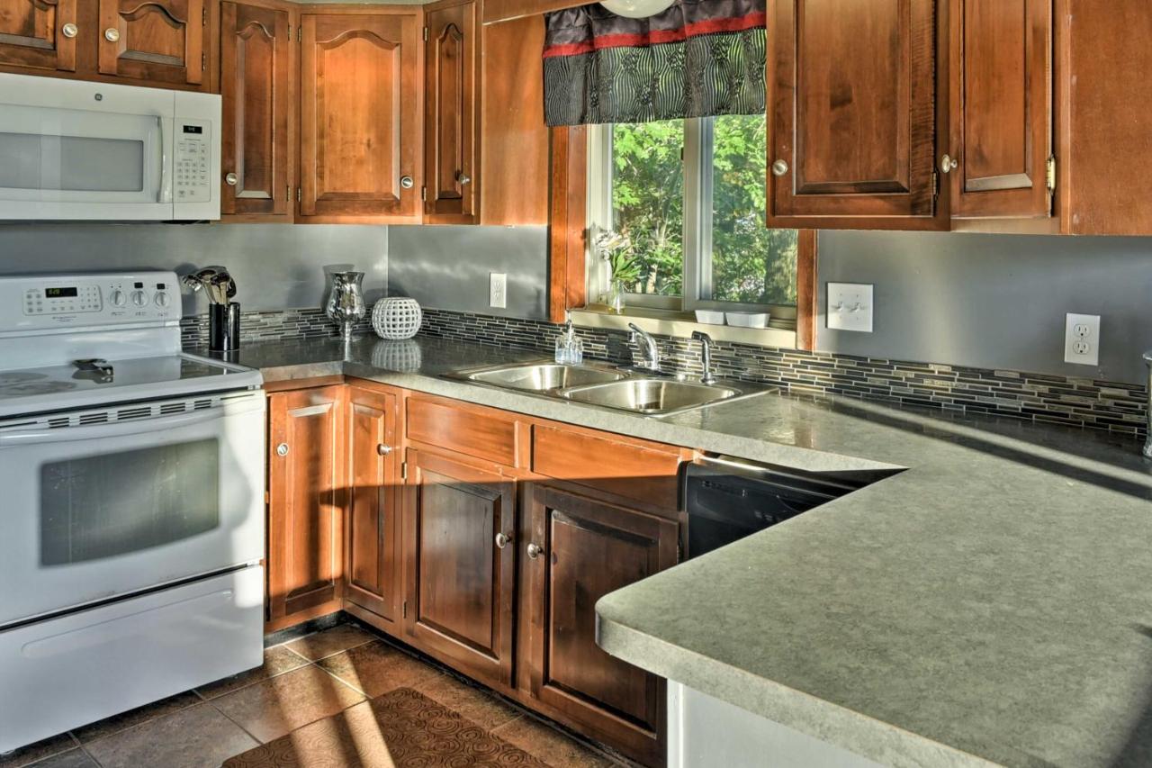 East Tawas Apartment Near Lake Huron And Downtown! 外观 照片